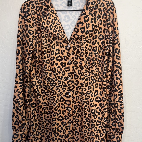 Beach Riot top - Picture 8 of 8